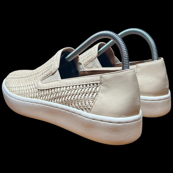 KAARI BLUE Women's 8 Cream Woven Loafer Slip On Comfort Shoes Casual - Picture 4 of 11